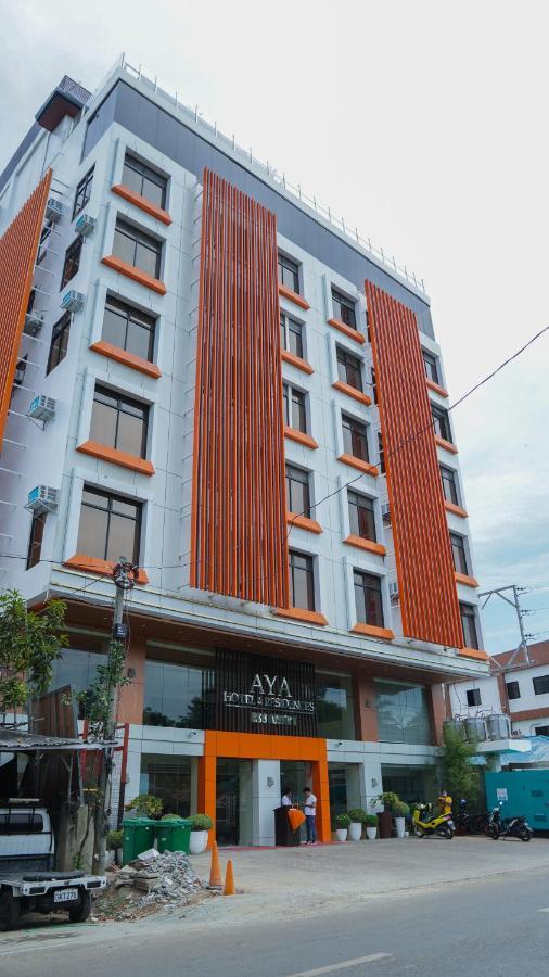 Aya Hotel & Residences Clarin  Exterior photo